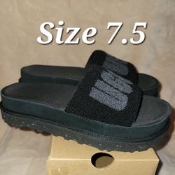 Women's UGG Laton