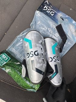 Soccer shin guards