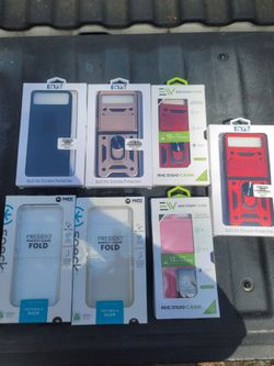 Motorola Razr phone case