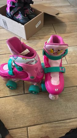 Girls Minnie skates
