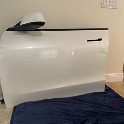 Tesla Model Y Door Parts