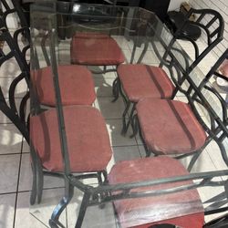 Dinning Room Table With 6 Chairs 