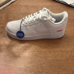 Nike Air Force 1 Supreme 