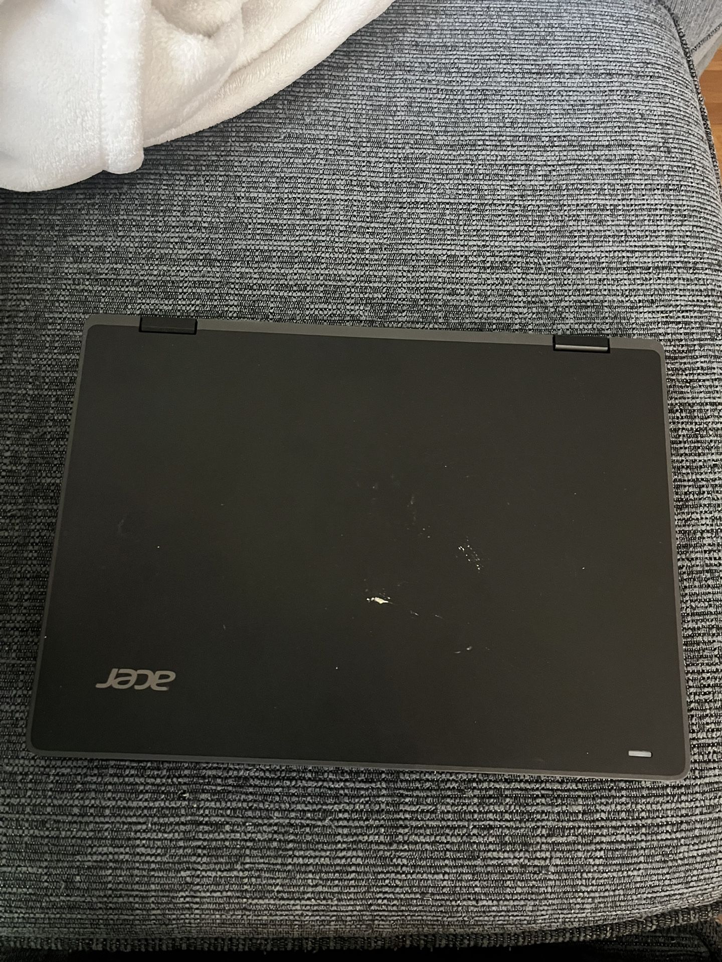Acer Laptop Touch Screen 4GB RAM 64 GB SSD