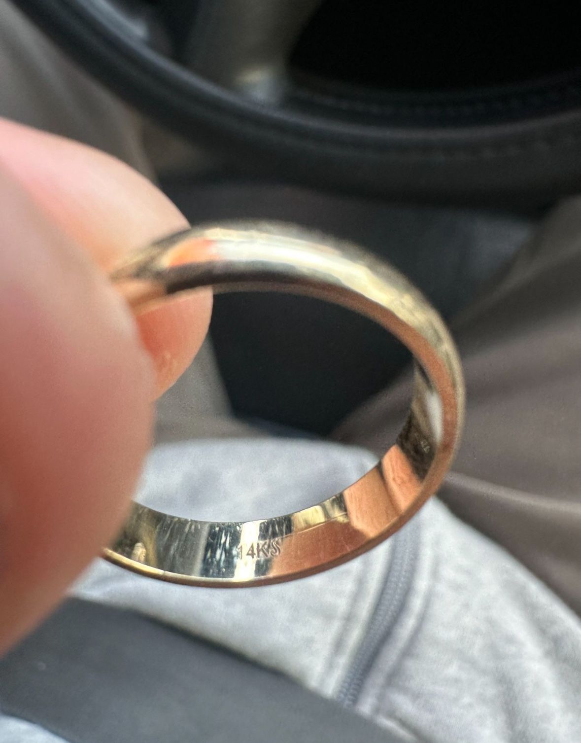 14k Gold Ring Size 7.5