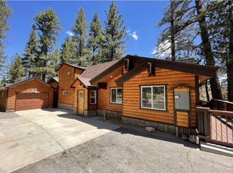 SPACIOUS CABIN GETAWAY with brand new hot tub Big Bear Lake, CA