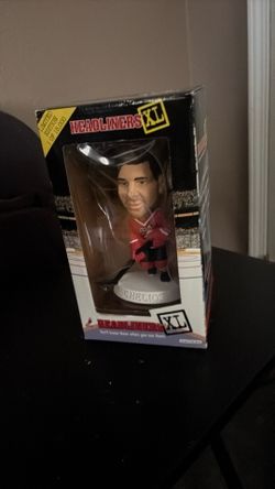 Limited edition, Chris Chelios bobble head