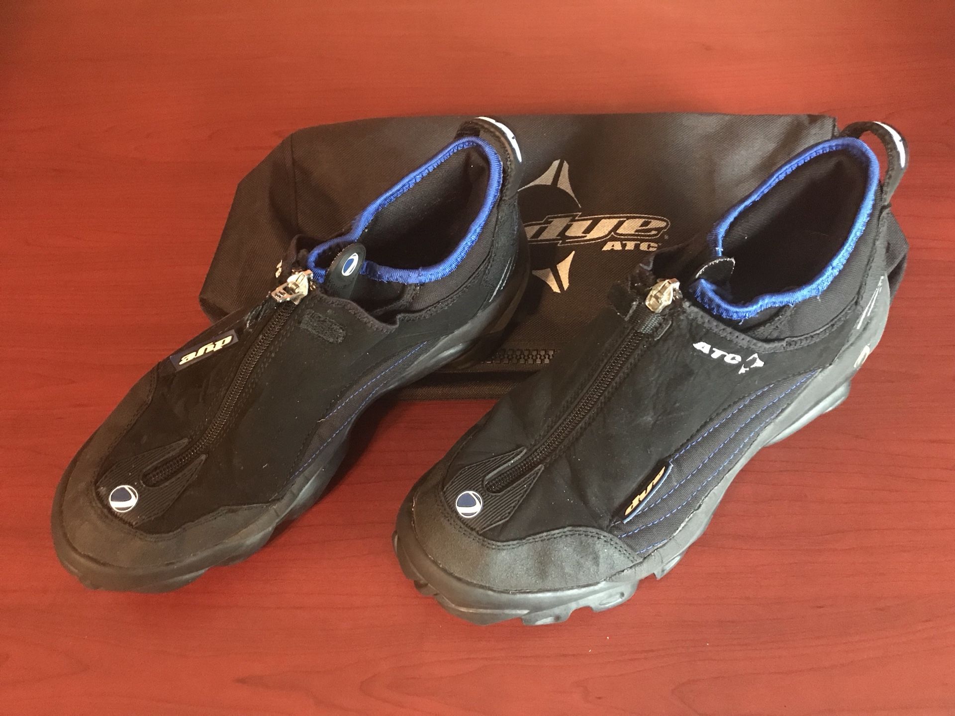 Dye ATC paintball all terrain cleats - size  men w/ pouch for Sale in  Zephyrhills, FL - OfferUp