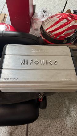 Car Audio amps and speakers