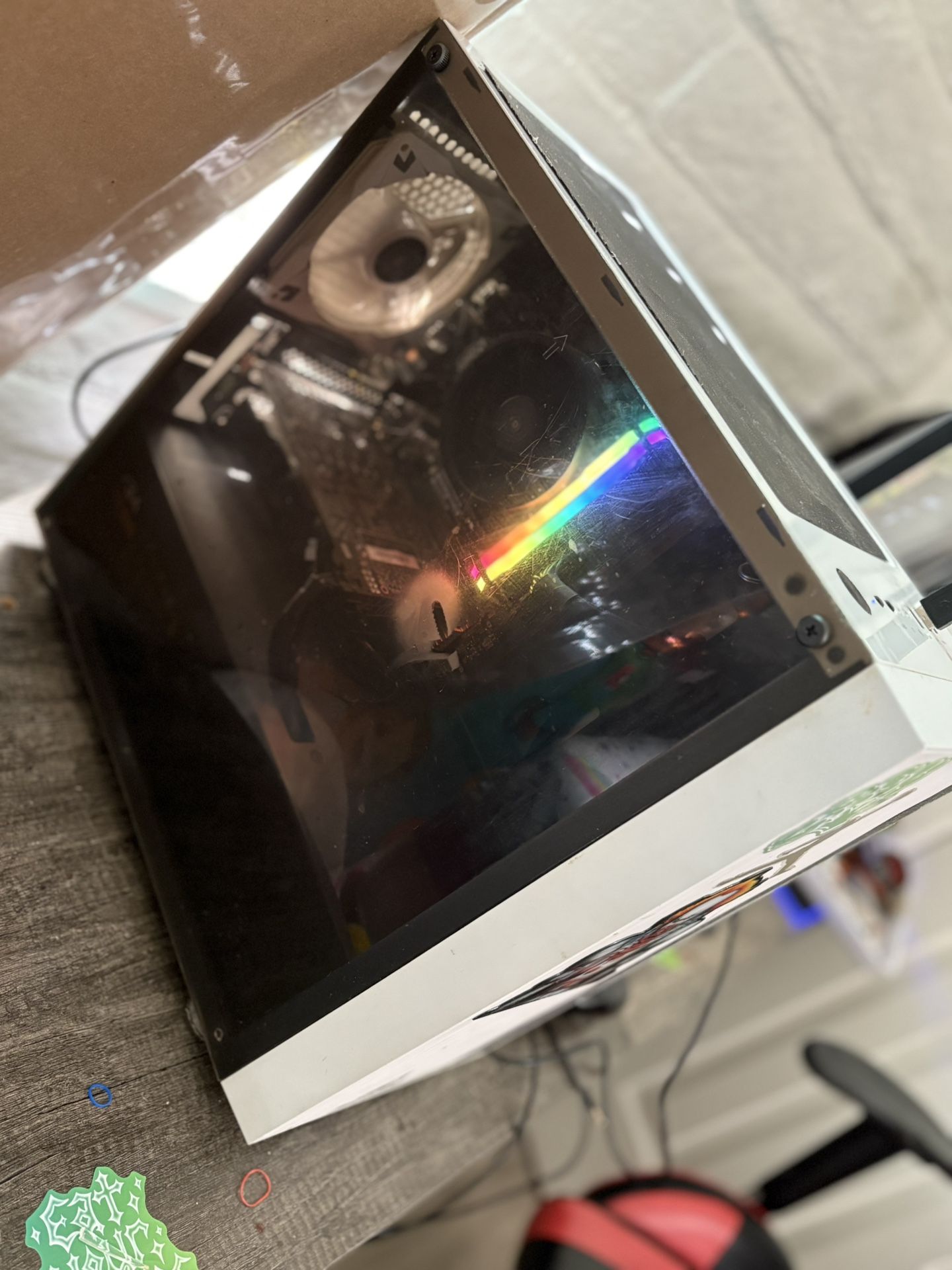 Pc Ryzen 5 2600 setup w monitor and keyboard