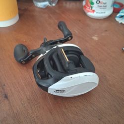 Abu Garcia Bait Caster