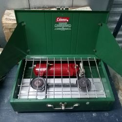 Vintage Coleman Gas 2 burner Stove