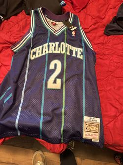 Hornets Larry Johnson Size Xl