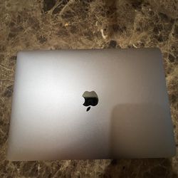 MacBook Pro (13in, M1, 2020) 8GB - 256GB SSD