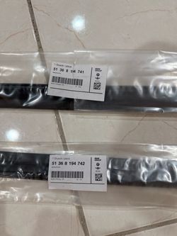 E46 M3 rear window seals (bottom)