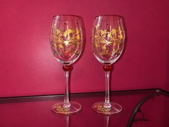 Painted Holiday Wine Glasses: 2 Pieces (Gold Scrollwork, Red Rim & Stem Detail)