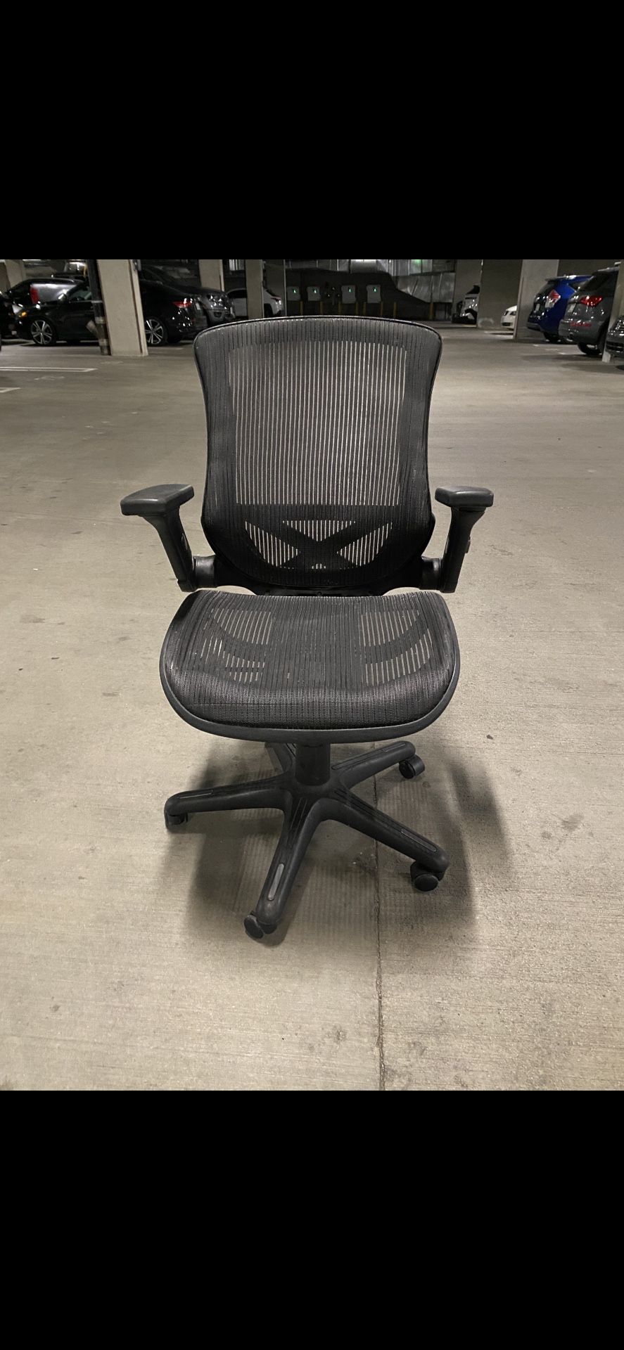 Office Chair Excellent Condishon Pick Up Raseda And Vanowen