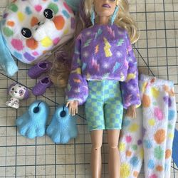Barbie Cutie Reveal Dream Series Doll With Accessories As Shown. 207 