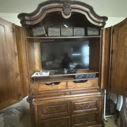 Maple Armoire 