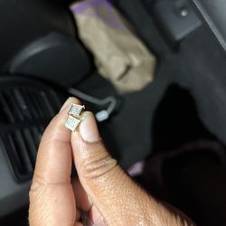 10k Diamond Earrings 