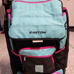 Easton Voyager Wheeled Bag