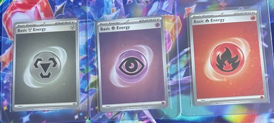 Holo Basic Energy Pokémon Card Lot…