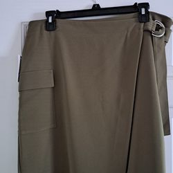 Kohl's Nine West Skirt - Olive Green Size L