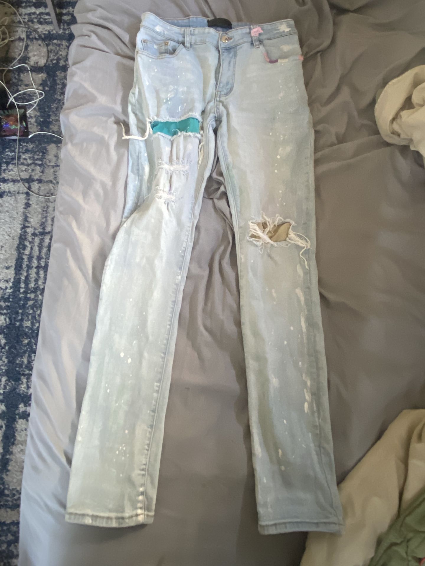 Amiri Jeans