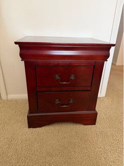 Dark Cherry Walnut Night Stand / End Table