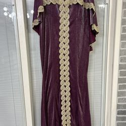 Sarre purple shiney color size 52
