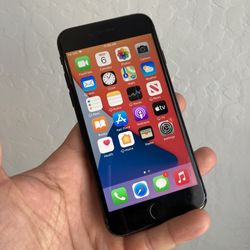 iPhone 7. Like New And Unlocked! No tax 