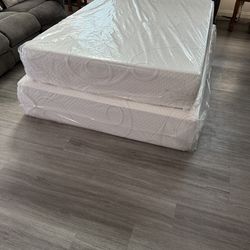 MATTRESS AND FURNITURE GREAT QUALITY
