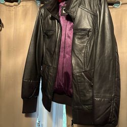 Woman’s Bomber Jacket - New