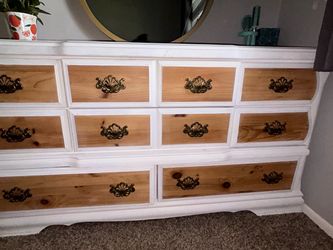Farmhouse rustic furniture