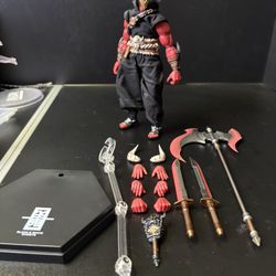 Keep going Studio The Black Ghost, Mezco, Mythic Legions 