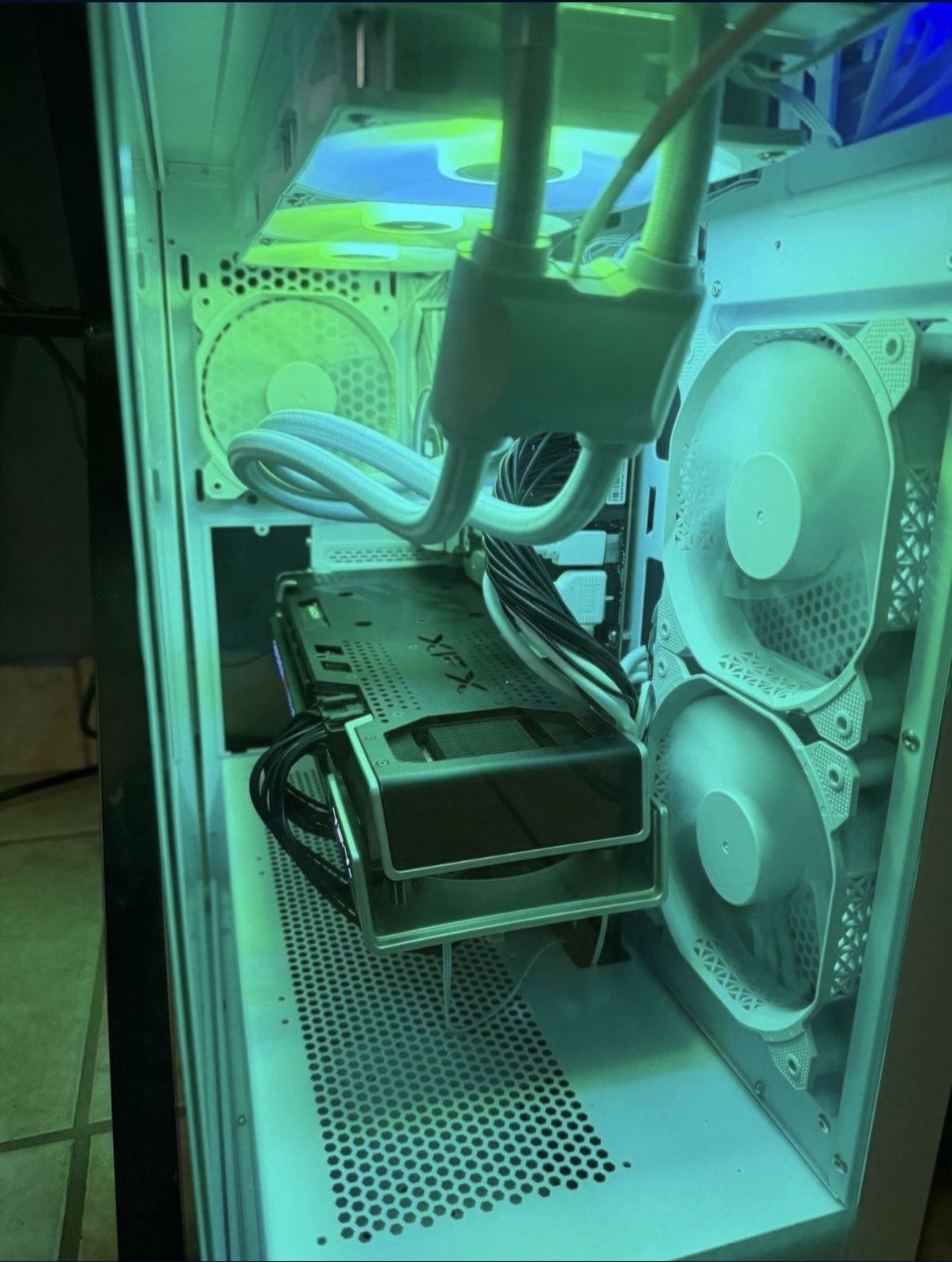 Gaming Computer/Workstation/Streaming Pc Dual Monitor Setup