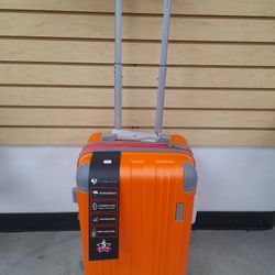 GABBIANO CARRY ON SIZE: 20×14×10 