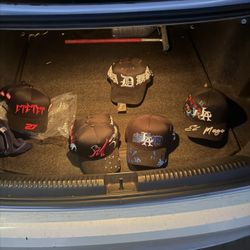 1:1 Dandy, 31, Barbas Hats