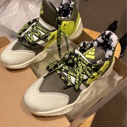 Adidas Harden Vol 4 Mens Size 7