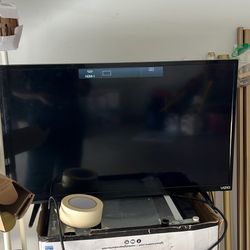 * 32-inch (31.5” diagonal)   * Model: E32h-C1 * Smart TV with WiFi