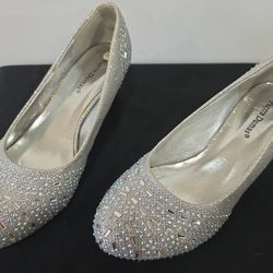 Brand new Pierre Dumas rhinestone embellished pumps in stunning silver with full crystal coverage.