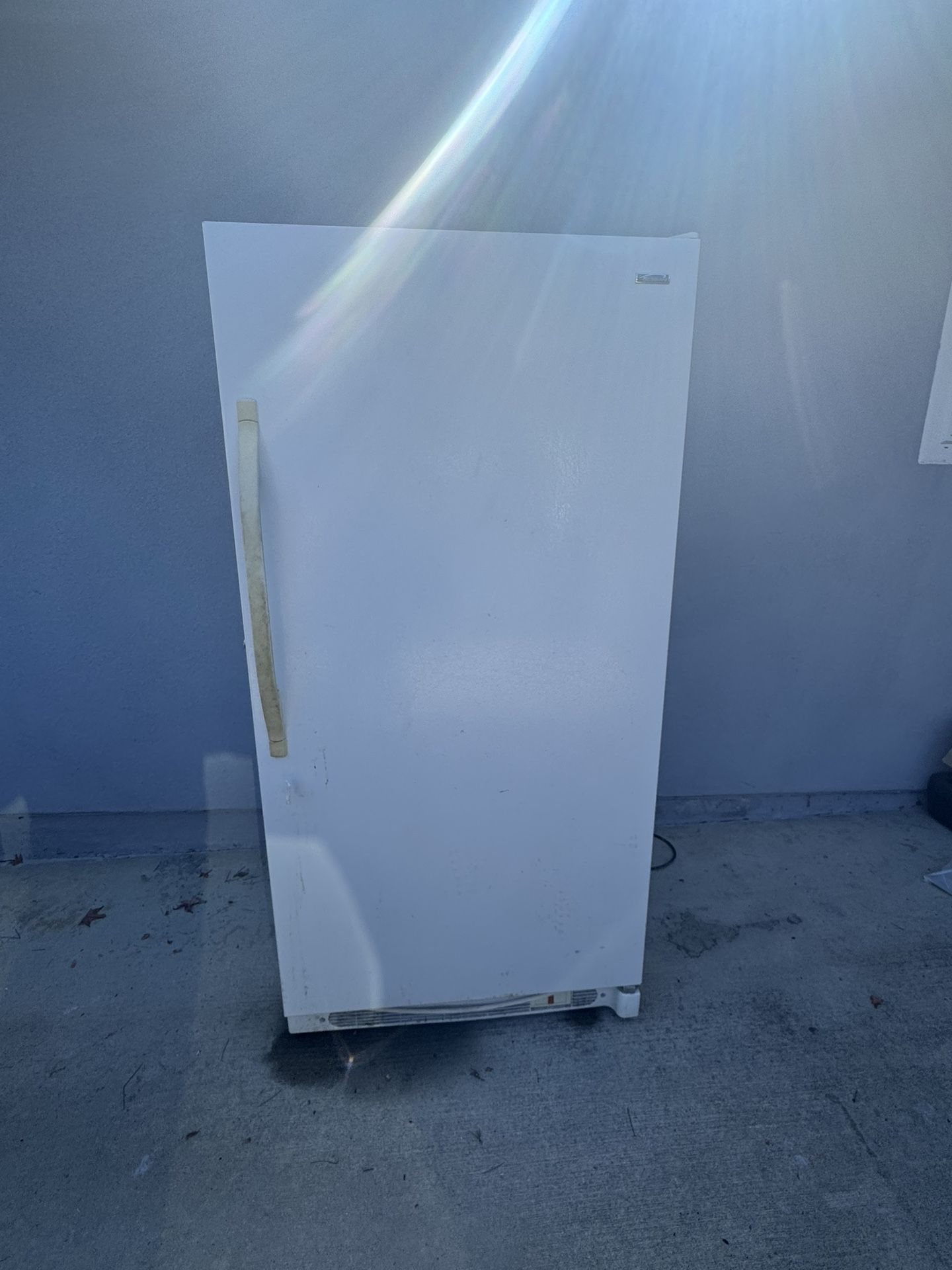 FREE FREEZER 🧊