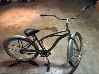 Huffy Surfrider size 26 beach cruiser