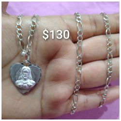 925 Sterling Silver Chain With The Pendant/Cadena Con Dije Del Sagrado Corazón De Jesus  De Plata 925