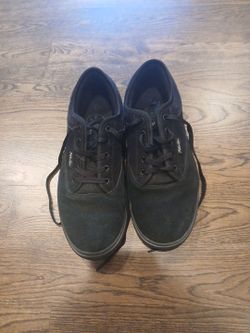Black Low-Top Canvas Sneakers