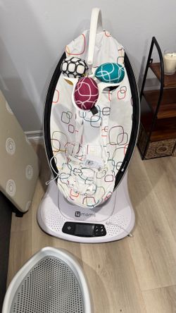 4moms MamaRoo  baby swing