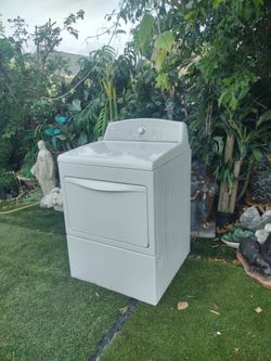 Secadora electrica 220  volteos.  Marca  KENMORE