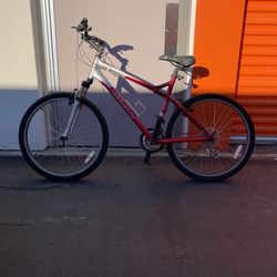 Men’s GIANT Mountain Bike