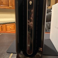 Alienware Aurora R10