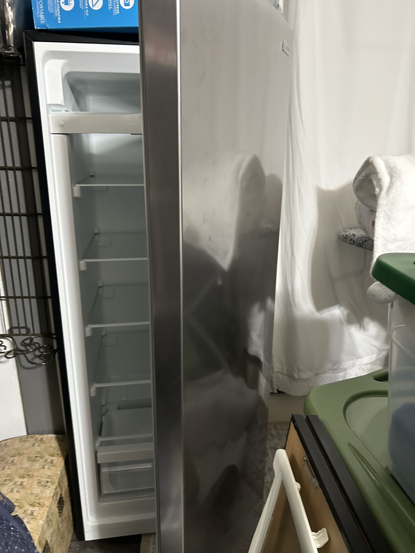 Vissani Freezer Fridge / Congelador